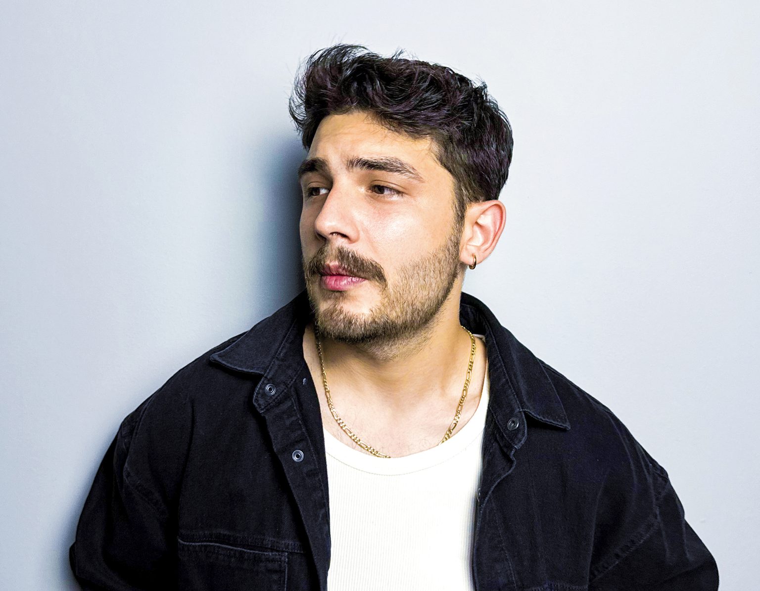 SEZONU “YAKAMAZSIN” İLE AÇIYOR!