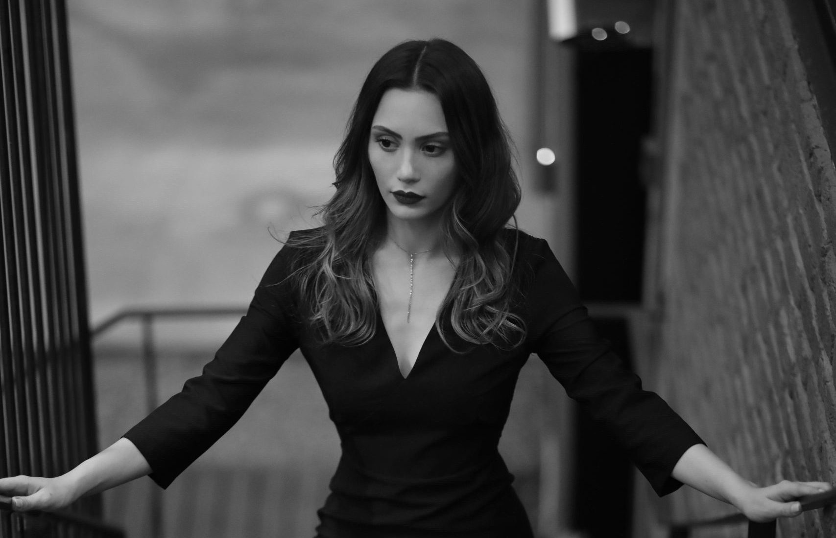 “Hilal Yazıcı Kimdir? Başarılı Oyuncunun Kariyeri ve Yeni Projeleri”