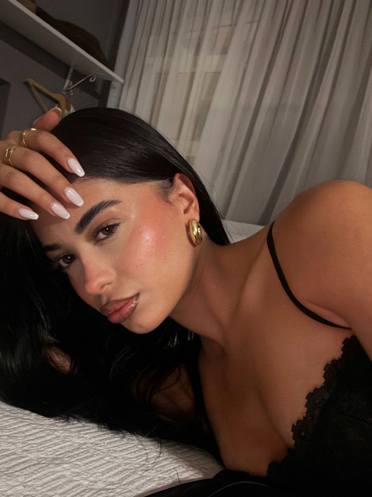 Dilan Pusa Enerjisiyle Dikkat Çekmeye Devam Ediyor !