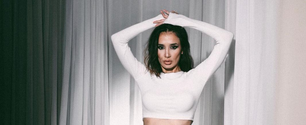 Arya Aybüke: Sadece Bir Model Değil, Bir Ruh Yolcusu