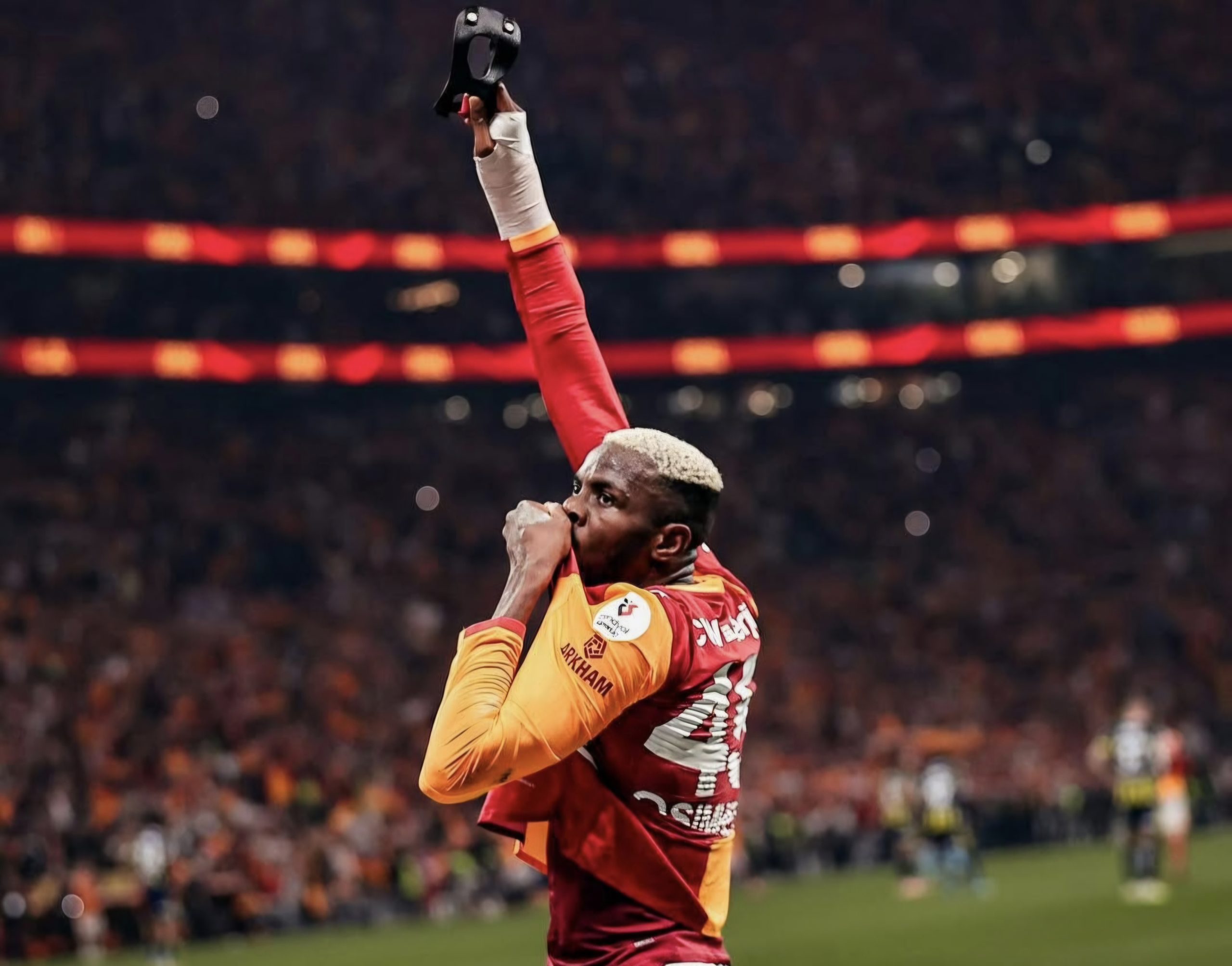 Victor Osimhen İçin 100 Milyon Euro Yetmedi! Galatasaray’dan Tarihi Karar: 150 Milyon Euro Altı Yok