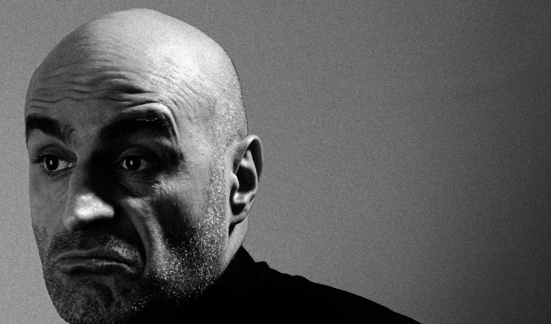 Alper Kul: ‘Kadınlar Detaylarda Var Oluyor, Erkekler İse Boğuluyor!’