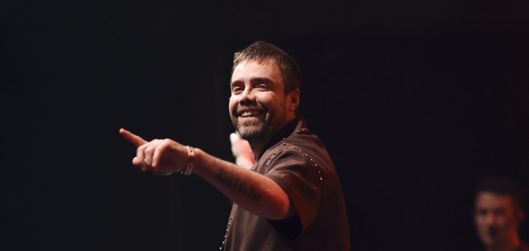 MURAT DALKILIÇ SAHNELERE MUHTEŞEM DÖNÜŞ YAPTI