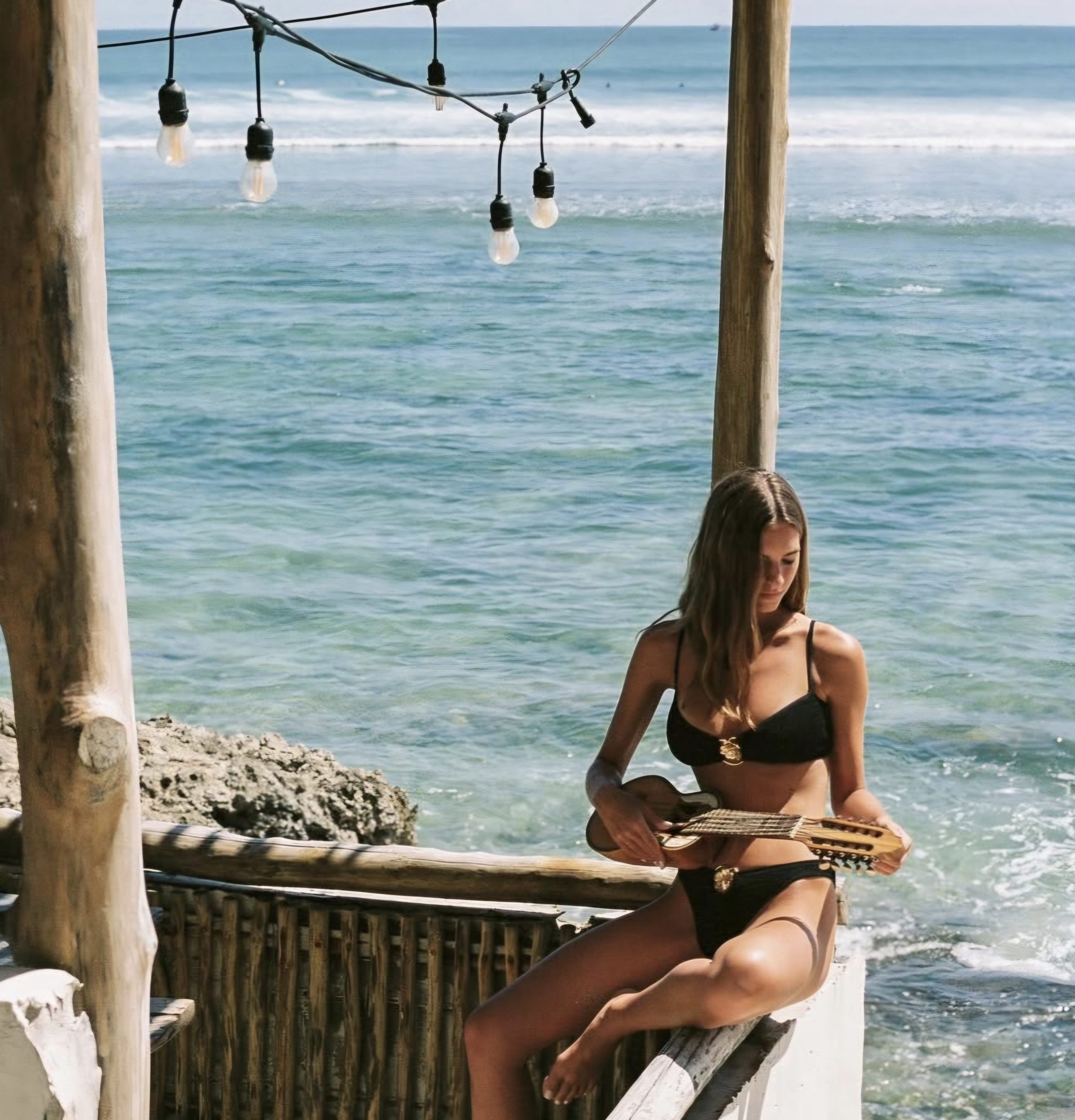 Emily Feld Kimdir? Kaç Yaşında, Nereli, Boyu Kaç? Emily Feld’in Modellik Kariyerindeki Yükselişi