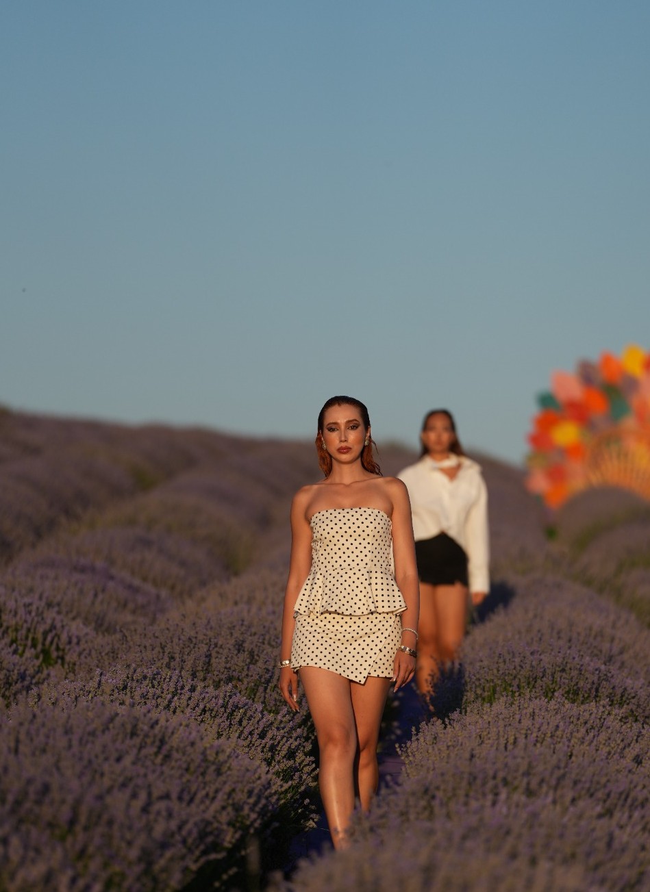 Pomella Tekstil, İstanbul Fashion World’de Yaz Modasına Yön Veren Koleksiyonunu Tanıttı
