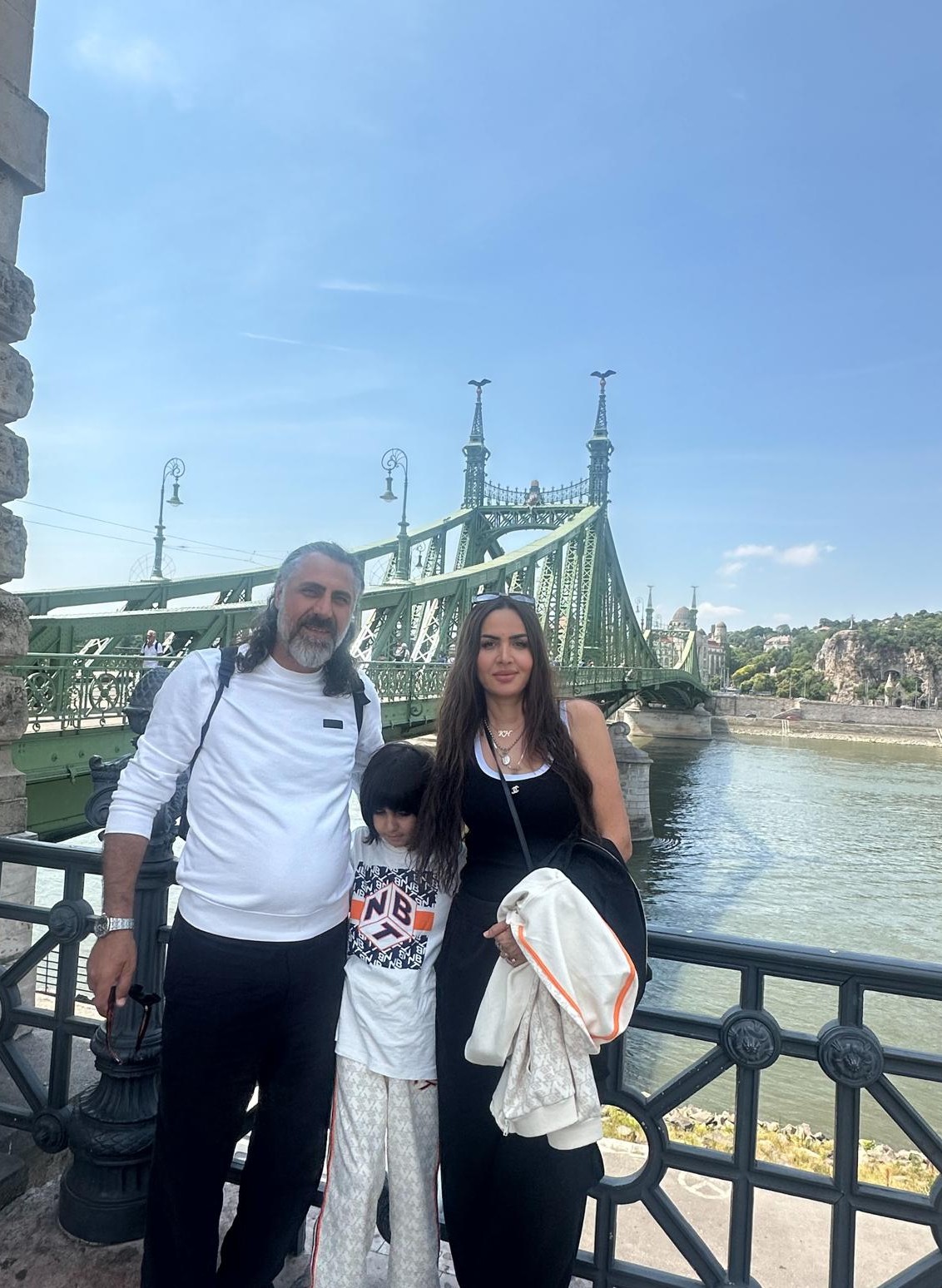 Kenan Çoban Ailesiyle Macaristan Tatilinde